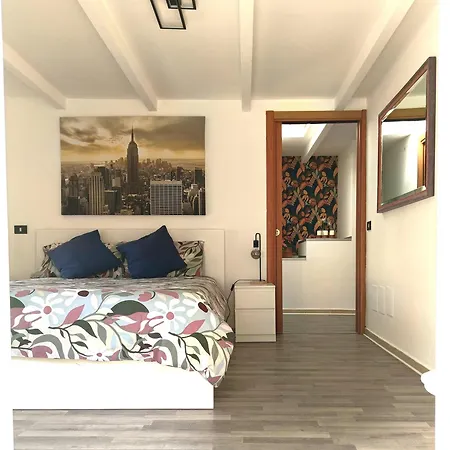 The Empire Appartement