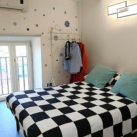 The Empire Appartement